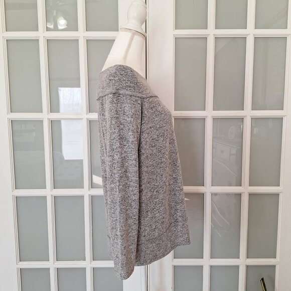 Gibson x Living in Yellow Mary Fleece Off the Shoulder Top - Picture 5 of 12